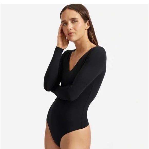 Everlane The V Neck Long Sleeve Body Suit Thong in Black, size Small - Picture 1 of 10